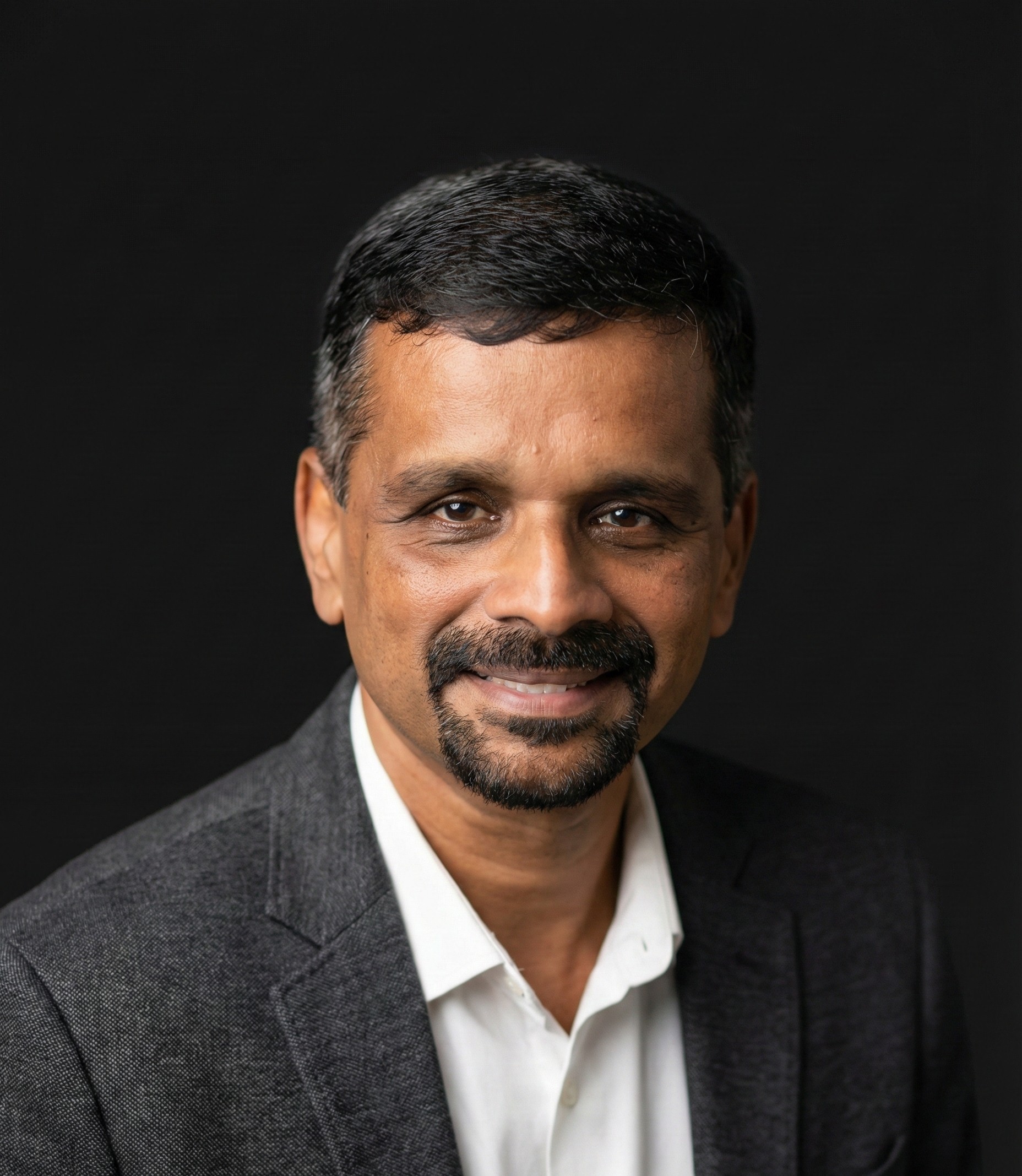 Joy KV - Filialleiter, Pflege Career, Indien